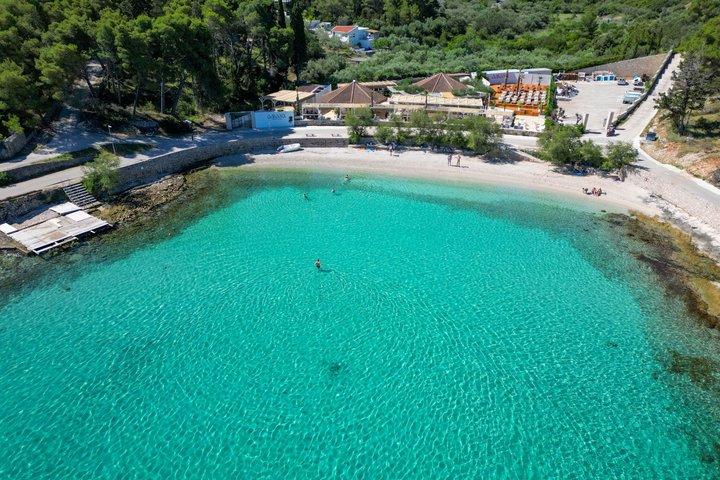 Da Spalato: tour in motoscafo della Laguna Blu e delle 3 Isole per piccoli gruppi