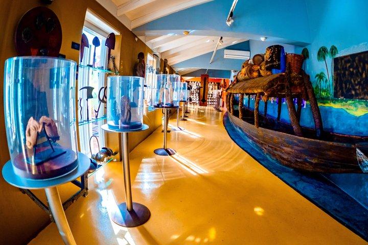 クラ・フランダ美術館入口-ツアーガイドは含まれていません