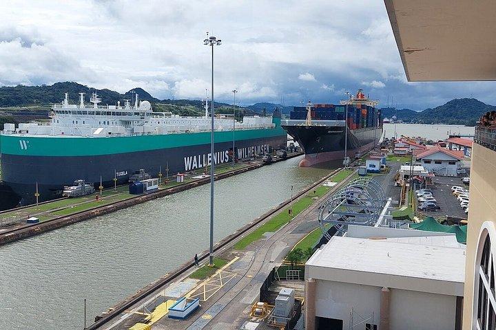 プライベートおよびパーソナライズされた半日パナマ運河とシティ ツアー