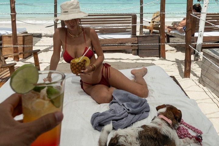 カルタヘナからプラヤ ブランカ バルへの日帰り旅行