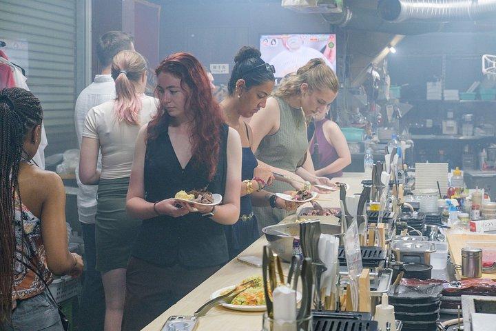 Osaka: Mysterious Back Alleys & BBQ Dinner