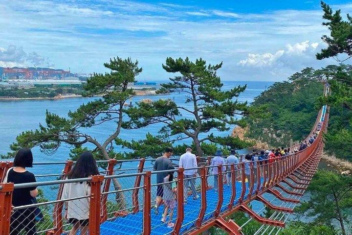 Ulsan Full Day Private Autotour vanuit Busan met een gecertificeerde gids
