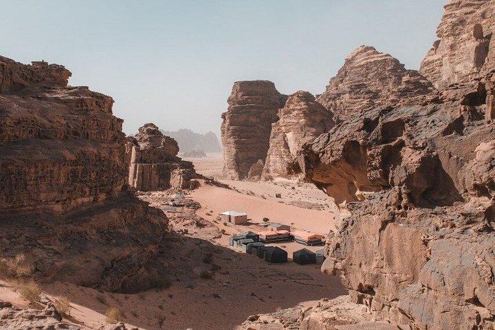 シャルム・エル・シェイクからフェリーでペトラへ