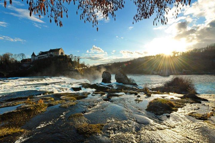 Udforsk Rhine Falls og City med Open Top Bus fra Zürich
