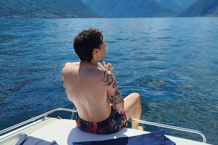 Private Lake Como Boat Tour: Villas & Prosecco 1H - 4H