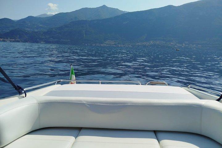 Private Lake Como Boat Tour: Villas & Prosecco 1H - 4H