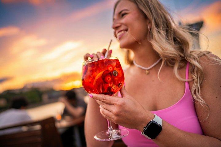 Cruzeiro do Rio Budapeste com 1 gratuito Tokaj Frizzante e Guia Áudio