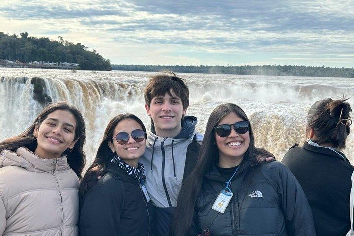Cascate di Iguazu: lato argentino con treno ecologico della foresta pluviale