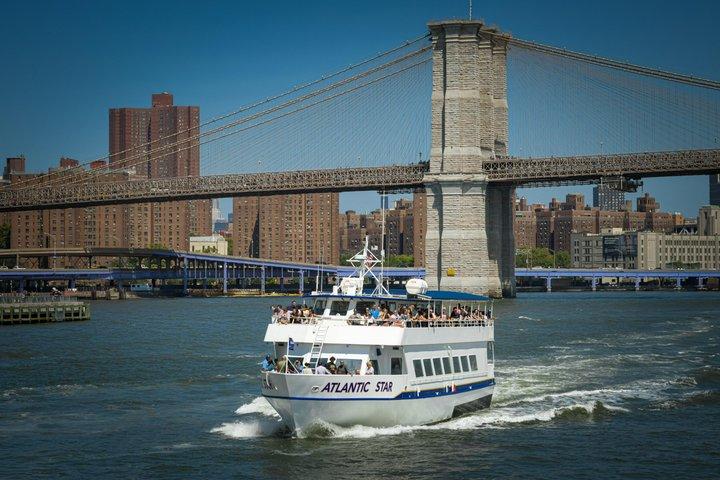 NYC90分サンセットハーバークルーズ：自由の女神とスカイライン