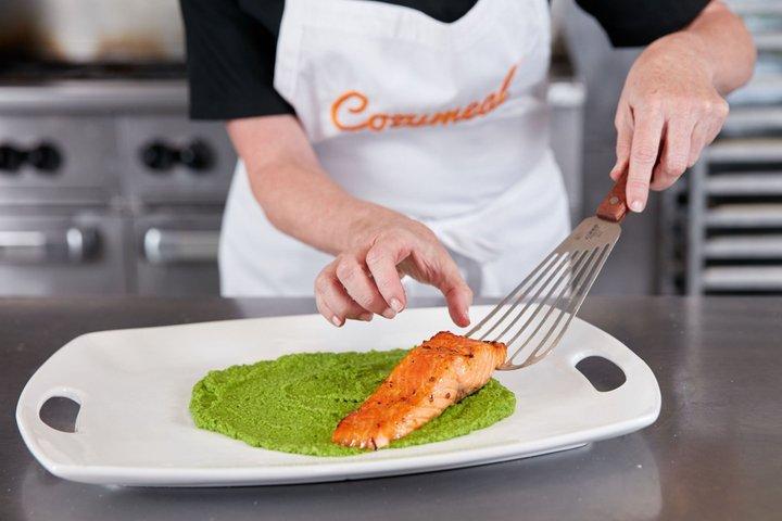 ロサンゼルス地中海シーフードクラス（3〜コース料理）