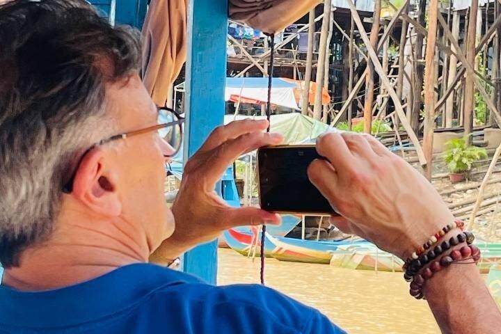 Kompong Phluk Floating Village Excursão de meio dia ( manhã / pôr do sol )