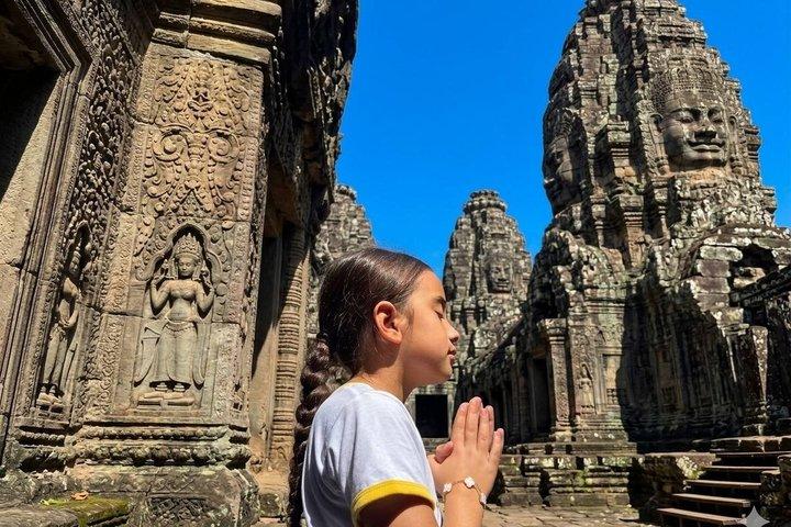 Angkor Sunrise Tour de meio dia com veículos privados e guia turístico