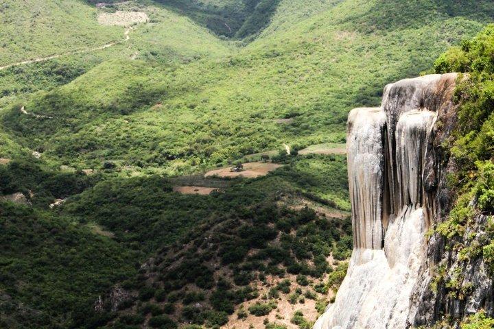 Oaxaca: tour di un'intera giornata a Hierve el Agua, Mitla e mezcal