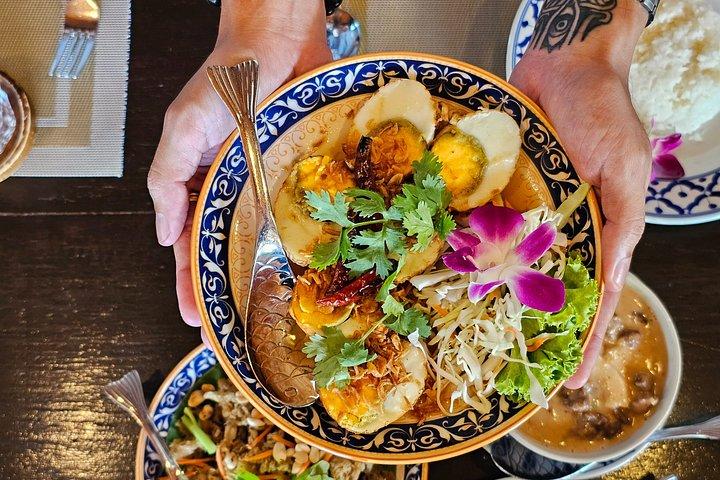 Tour gastronómico de Woks y Wats Ayutthaya con más de 14 degustaciones