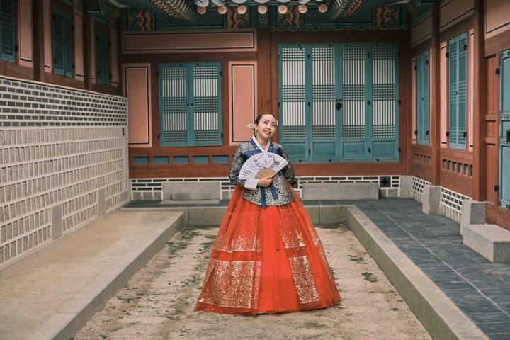 Kino Hanbok Fotoshooting bei Seoul Gyeongbokgung