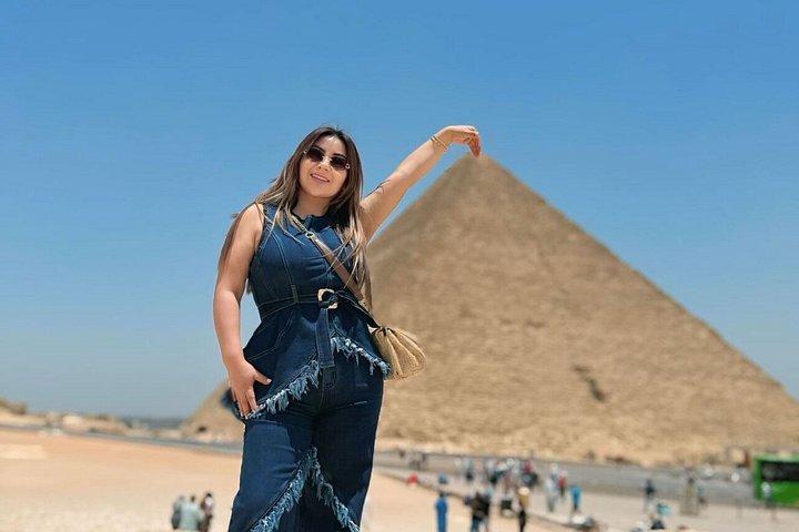 ギザのプライベートピラミッド、コプト・カイロ、ハーン・エル・ハリーリツアー