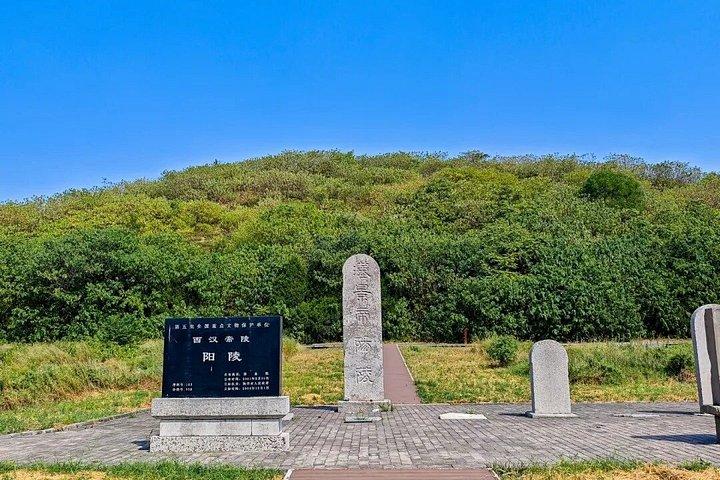 テラコッタ軍と漢陽陵博物館プライベート日帰りツアー