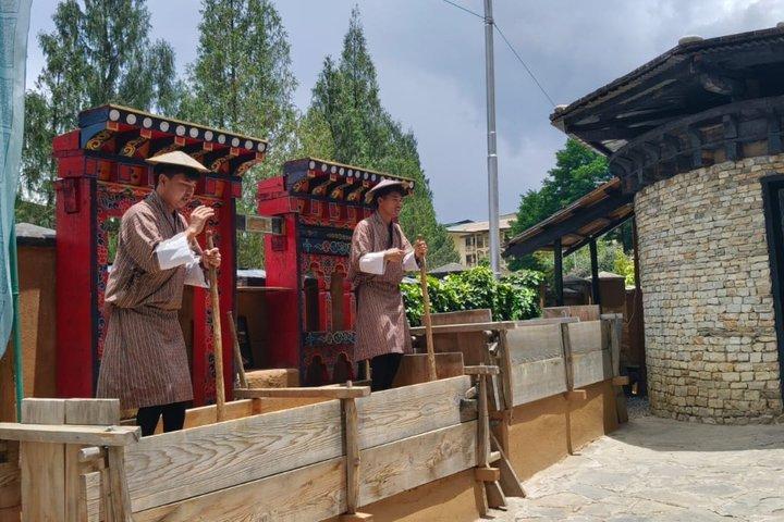 フォビジカ渓谷を巡るブータン7日間完全旅行