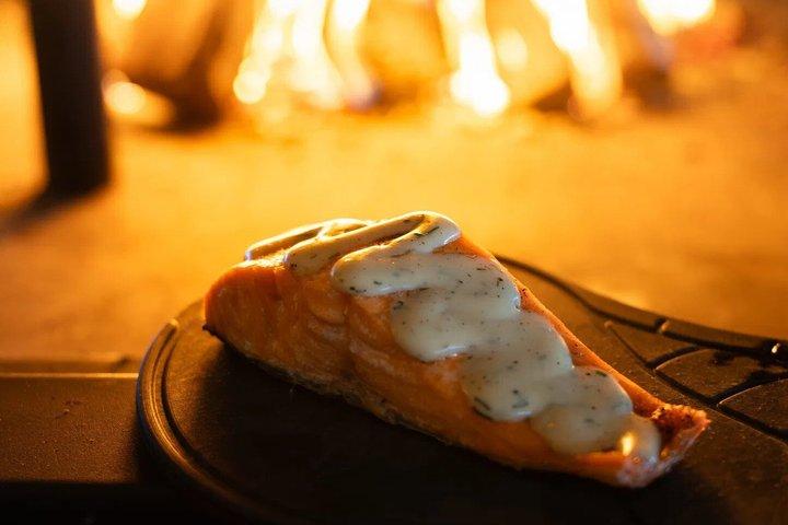 Visita al castillo de nieve del Ártico con cena lapona - Tour en grupo pequeño