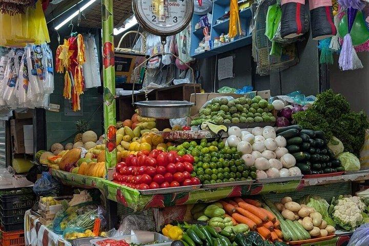 Mexico City markedstur og autentisk madlavningsklasse i Lucias hjem