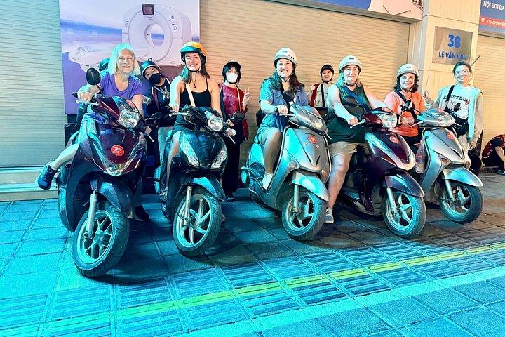 ハノイ市内＆田舎バイクプライベートツアー（現地ガイド付き）
