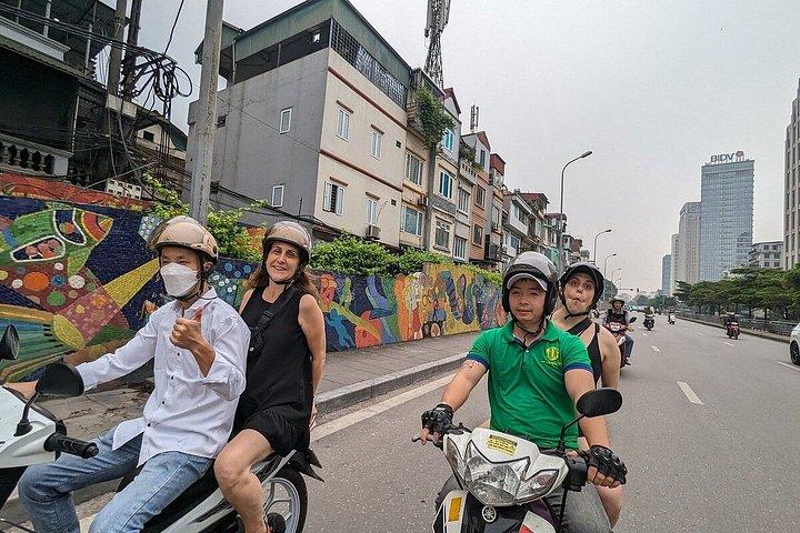 ハノイ市内＆田舎バイクプライベートツアー（現地ガイド付き）