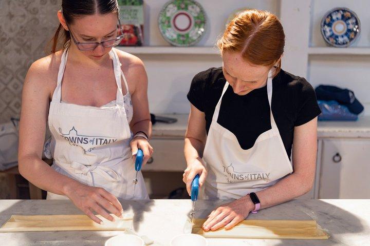 Florenz Pasta Making Class oder Lasagne, Tiramisu & Markttour