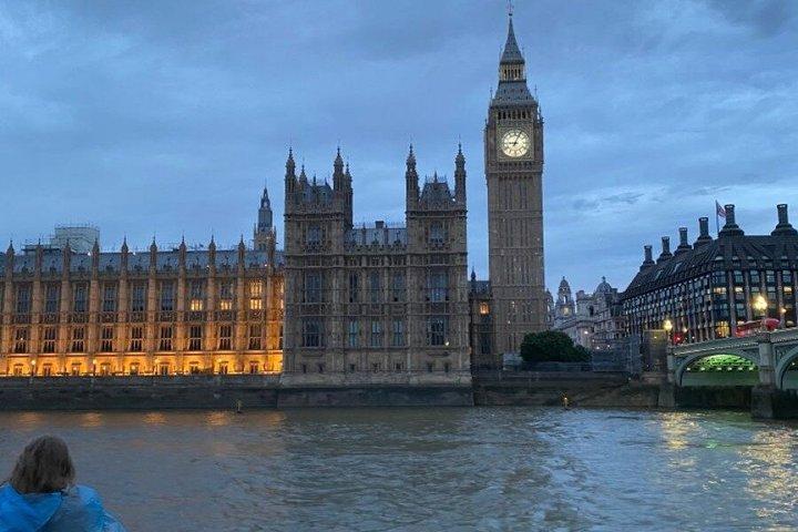 London Westminster to Greenwich Round Trip River Cruise