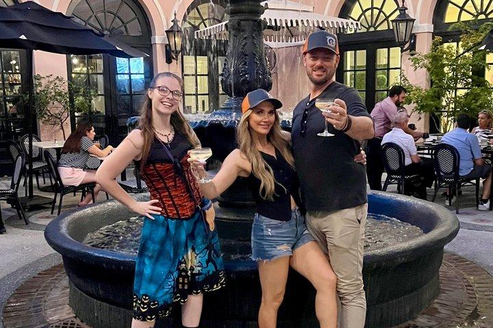 Promenade d'histoire hantée avec entracte au bar