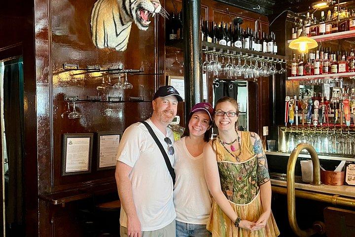 Promenade d'histoire hantée avec entracte au bar