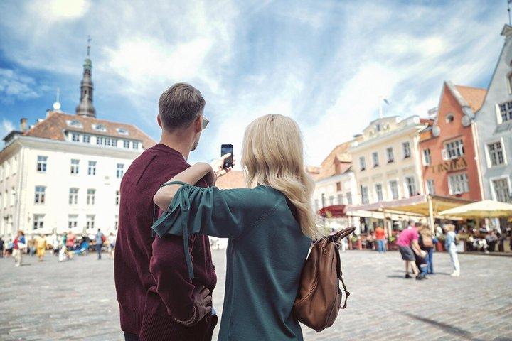 All Inclusive Luxus Tageskreuzfahrt Helsinki nach Tallinn Selbstgeführt