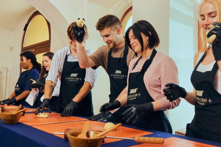 Budapest Traditional Chimney Cake Kurtoskalacs Workshop