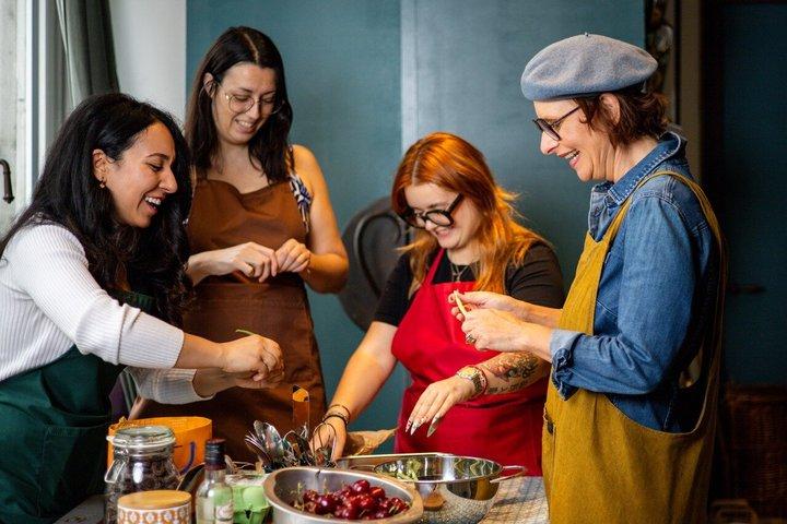 Paris Cuisine Française Cours de cuisine en petit groupe avec déjeuner