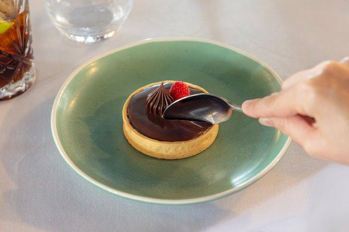 London River Thames Cruise with Afternoon Tea or Dinner