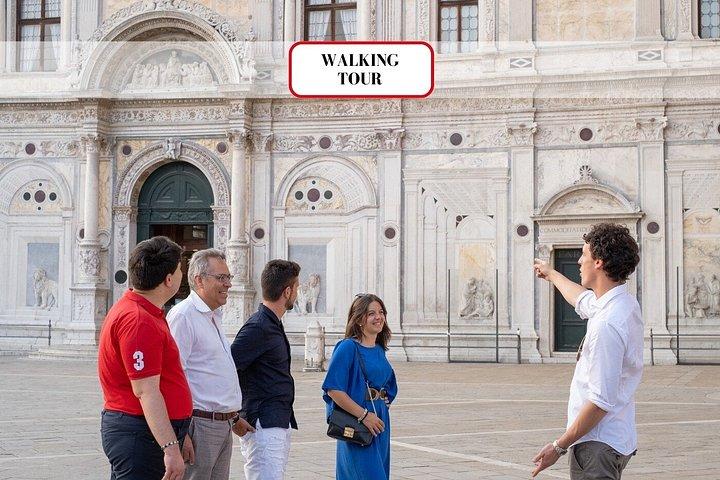 City Center Historic Guided Walking Tour & History Gallery Ticket