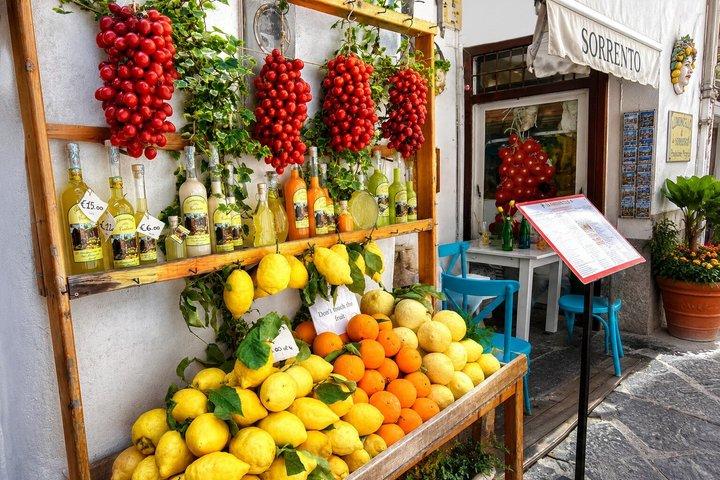 Tour di un'intera giornata a Pompei, Sorrento e Costiera Amalfitana
