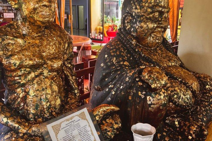 ドラゴンタワー、仏教寺院、水上マーケットグループツアーパタヤ