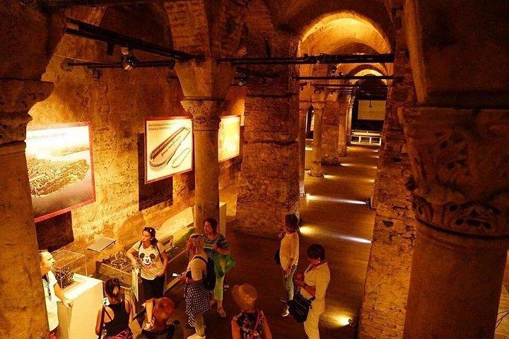 Istanbul Customizable Expert Guided Tour With Syriac Wine Tasting