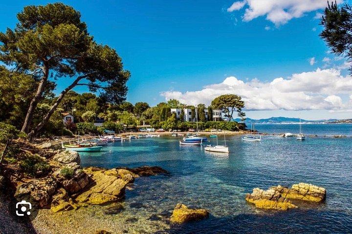 Cap d'Antibes: Scooter, Snorkeling and private Paddle.