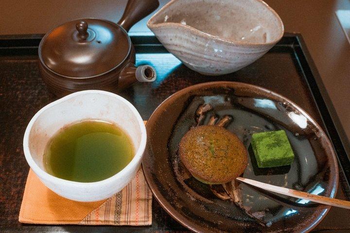 Fukuoka Hakata Old Town Cultural and Food Walking Tour