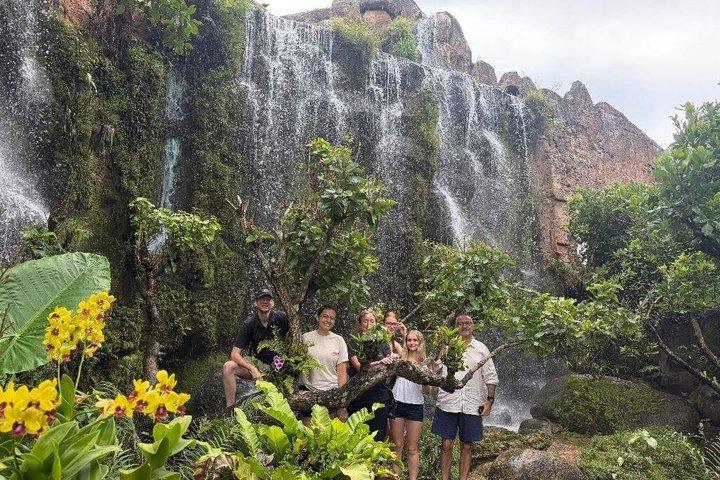Visite Dantewada (Terra dos Anjos), Wat Ban Den, Sticky Waterfall
