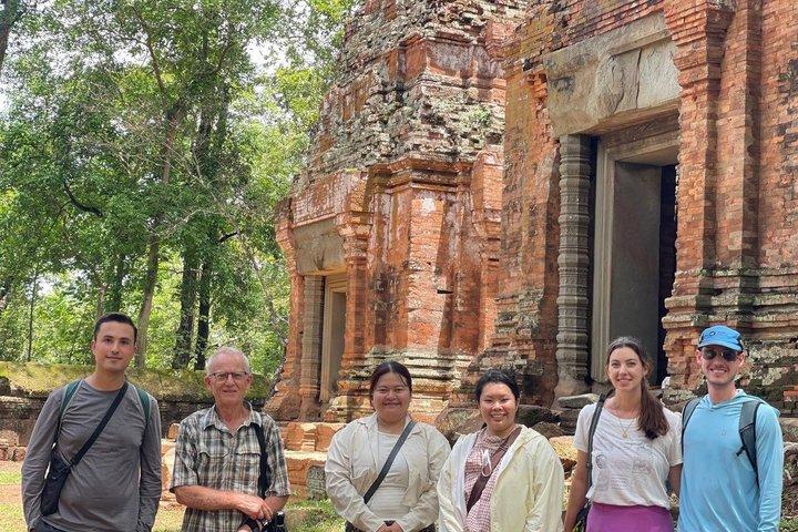 Excursión a Beng Mealea y Koh Ker con vehículo privado y guía turístico