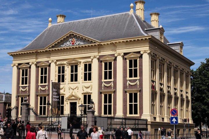 Den selvguiderede gåtur i Haag Landemærker med lyd og quiz