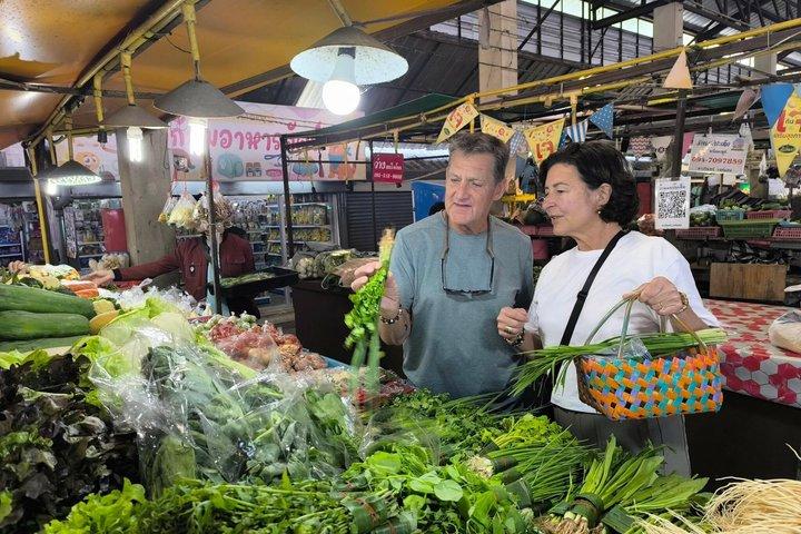 Home Cooking Class in Chiang Mai With Visiting Local Market