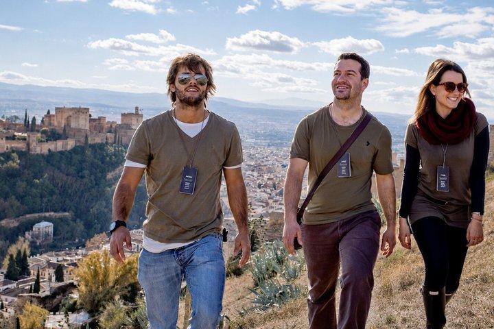 El Tesoro Oculto de Granada: Tour a pie del Albayzin y Sacromonte