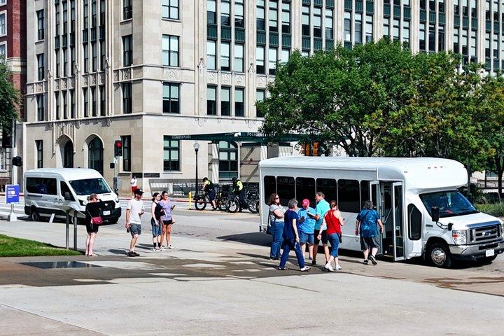 Dallas Open Air Van Tour estilo Hollywood