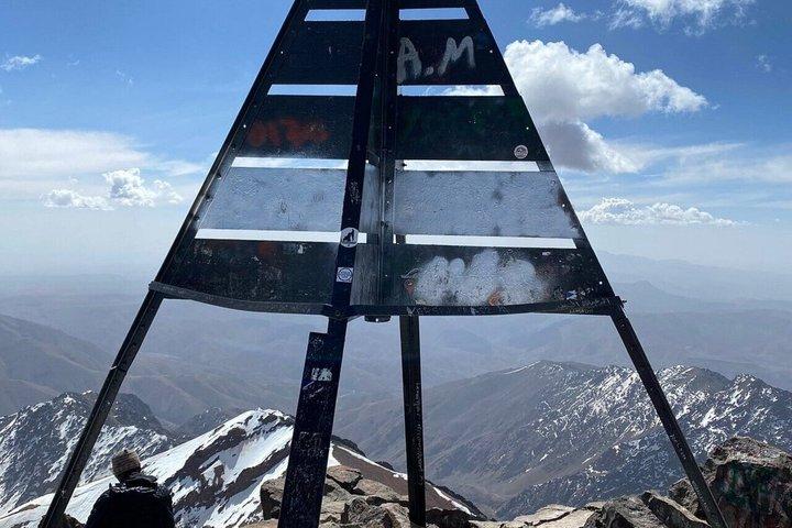 3 - Tagesausflug auf den Toubkal Trek + Unterkunft