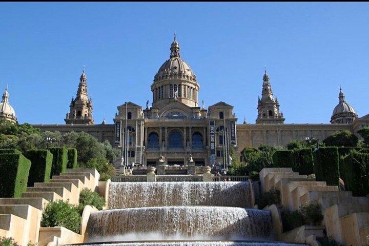 Private 2 Hours Sightseeing Tour in Barcelona