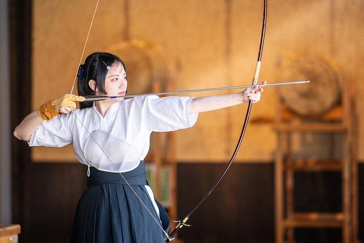 本物の日本弓道（弓道）体験のアート＆スピリット