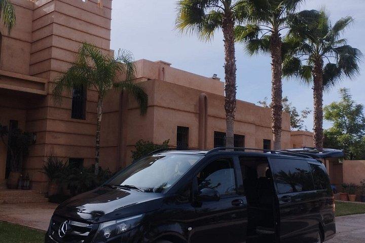 Luxe privéluchthaven van Marrakech en stadstransfers
